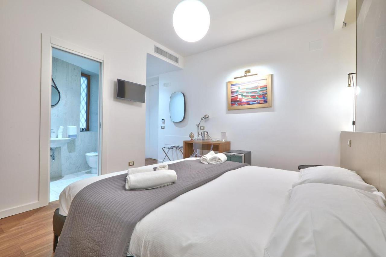 Belmoro - La Dimora Del Capo Bed & Breakfast Палермо Екстериор снимка
